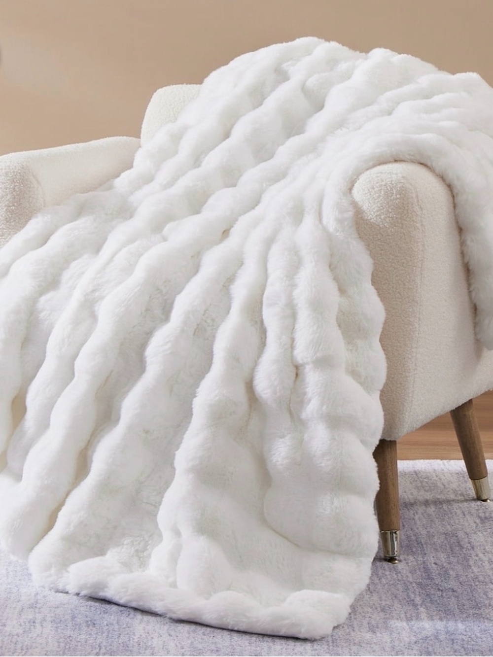 Soft White Faux Fur Throw Blanket - Cozy Luxe Accent